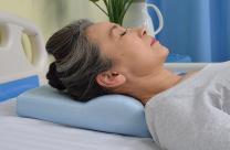 頸椎術(shù)后專用枕  防壓瘡護(hù)理 手術(shù)后頸枕 醫(yī)用體位枕生產(chǎn)廠家