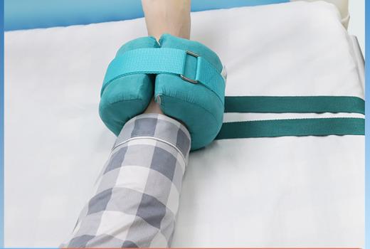 預防足部褥瘡可調節(jié)約束帶 用于股動脈穿刺介入治療術后病人、長期癱瘓同時情緒失控病人,預防足部褥瘡